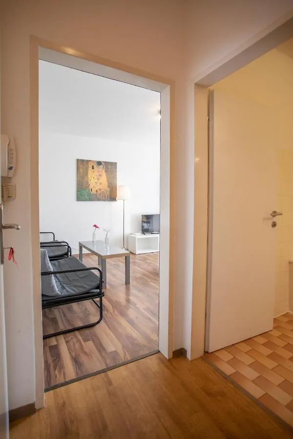 Innsbruck City Studio Apartment
